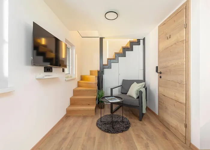 아파트 Nasa Hisa 보히니